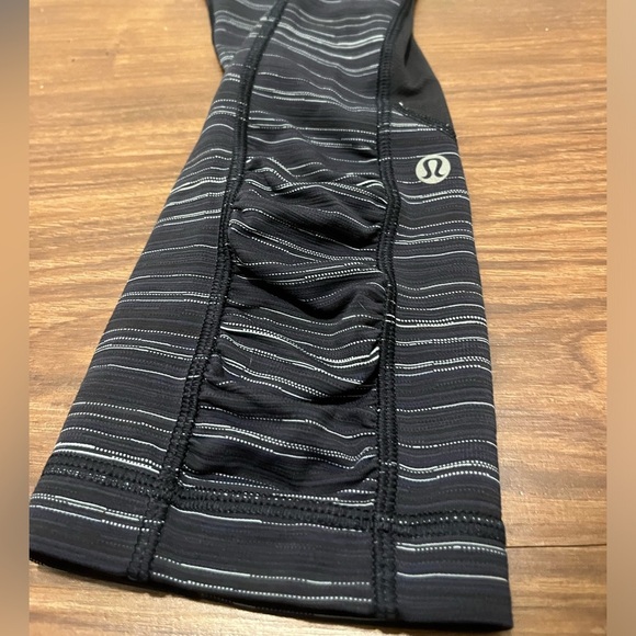 Lululemon Pace Rival Crop Leggings Size 8 - Picture 5 of 11